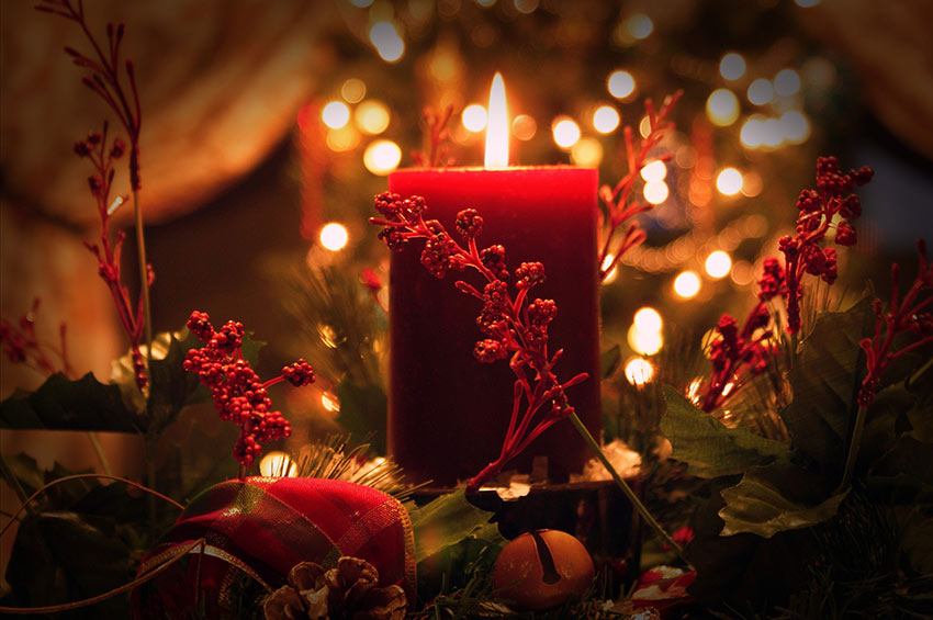 b2bcards corporate christmas eacrd ref:b2b-ecards-candles-red-929.jpg, Candles, Red