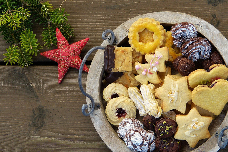 b2bcards corporate christmas eacrd ref:cookies21a.jpg, Cookies,Food, Red,Colours
