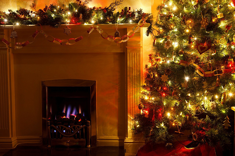 b2bcards corporate christmas eacrd ref:b2b-ecards-christmas-tree-colours-752.jpg, Christmas Tree, Colours